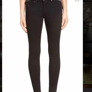 AG SKINNY JEANS